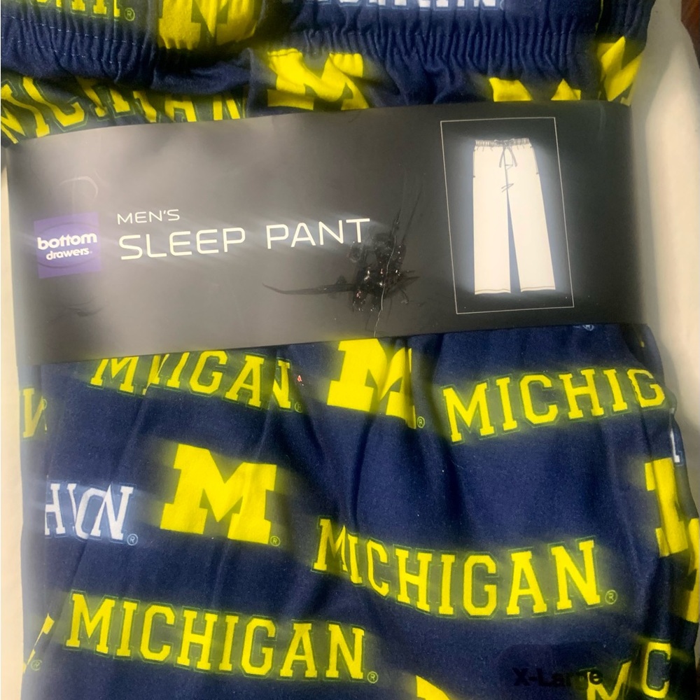 Michigan wolverines team lounge pants, sleep pants men’s unisex, sleep pants